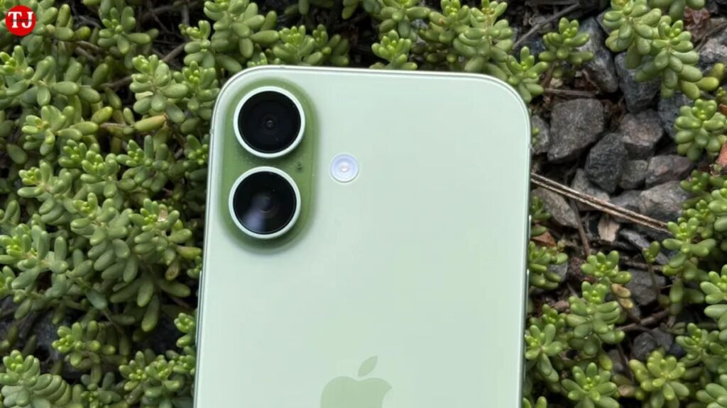 iPhone 17