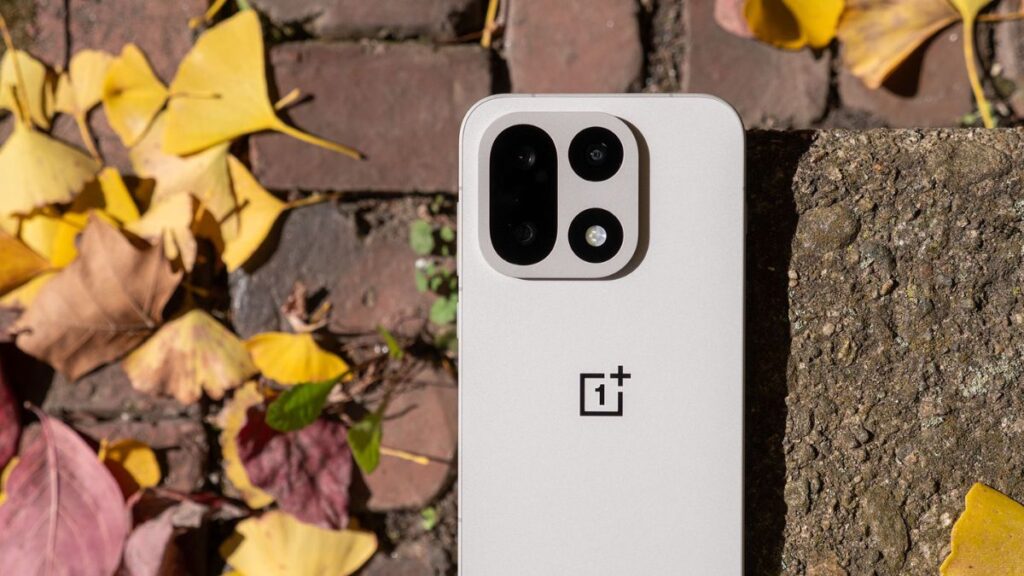 OnePlus 15 Android 17 update